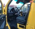 Желтый Мерседес Sprinter, объемом двигателя 2.1 л и пробегом 175 тыс. км за 34300 $, фото 19 на Automoto.ua