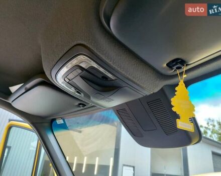 Желтый Мерседес Sprinter, объемом двигателя 2.1 л и пробегом 160 тыс. км за 34500 $, фото 27 на Automoto.ua