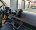 Желтый Мерседес Sprinter, объемом двигателя 2.1 л и пробегом 175 тыс. км за 34300 $, фото 22 на Automoto.ua