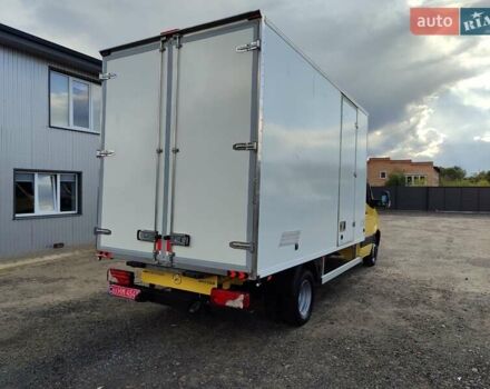 Желтый Мерседес Sprinter, объемом двигателя 2.1 л и пробегом 160 тыс. км за 34500 $, фото 5 на Automoto.ua