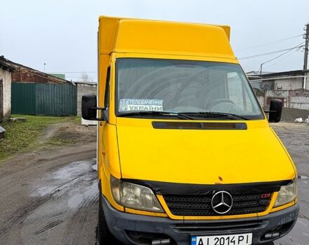 Желтый Мерседес Sprinter, объемом двигателя 2.2 л и пробегом 406 тыс. км за 5700 $, фото 1 на Automoto.ua