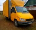 Желтый Мерседес Sprinter, объемом двигателя 2.2 л и пробегом 300 тыс. км за 8900 $, фото 1 на Automoto.ua