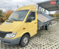 Желтый Мерседес Sprinter, объемом двигателя 2.15 л и пробегом 300 тыс. км за 12500 $, фото 10 на Automoto.ua