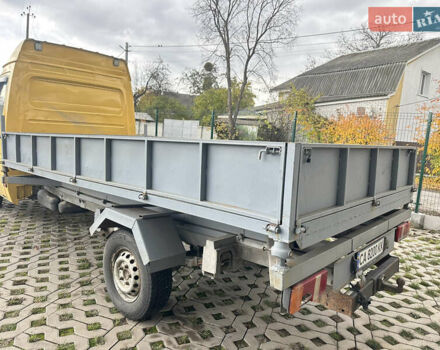 Мерседес Sprinter 2001 у Корсунь-Шевченковском на Automoto.ua Жовтий Мерседес Sprinter, об'ємом двигуна 2.15 л та пробігом 300 тис. км за 12500 $, фото 5 на Automoto.ua