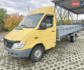 Желтый Мерседес Sprinter, объемом двигателя 2.15 л и пробегом 300 тыс. км за 12500 $, фото 1 на Automoto.ua