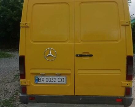 Жовтий Мерседес Sprinter, об'ємом двигуна 2.2 л та пробігом 575 тис. км за 11300 $, фото 10 на Automoto.ua