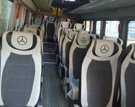 Желтый Мерседес Sprinter, объемом двигателя 3 л и пробегом 300 тыс. км за 35000 $, фото 1 на Automoto.ua