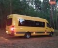 Желтый Мерседес Sprinter, объемом двигателя 3 л и пробегом 300 тыс. км за 35000 $, фото 1 на Automoto.ua