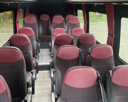 Желтый Мерседес Sprinter, объемом двигателя 0 л и пробегом 84 тыс. км за 49800 $, фото 11 на Automoto.ua