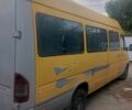 Желтый Мерседес Sprinter, объемом двигателя 2.9 л и пробегом 320 тыс. км за 6500 $, фото 2 на Automoto.ua