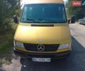 Желтый Мерседес Sprinter, объемом двигателя 2.87 л и пробегом 300 тыс. км за 5200 $, фото 1 на Automoto.ua
