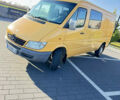 Желтый Мерседес Sprinter, объемом двигателя 2.2 л и пробегом 620 тыс. км за 6300 $, фото 15 на Automoto.ua