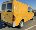 Желтый Мерседес Sprinter, объемом двигателя 2.2 л и пробегом 620 тыс. км за 6300 $, фото 60 на Automoto.ua