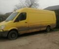 Желтый Мерседес Sprinter, объемом двигателя 2.1 л и пробегом 680 тыс. км за 4600 $, фото 4 на Automoto.ua