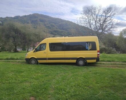 Жовтий Мерседес Sprinter, об'ємом двигуна 2.1 л та пробігом 500 тис. км за 15500 $, фото 2 на Automoto.ua
