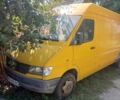 Жовтий Мерседес Sprinter, об'ємом двигуна 2.9 л та пробігом 515 тис. км за 9500 $, фото 1 на Automoto.ua