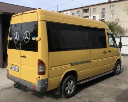 Желтый Мерседес Sprinter, объемом двигателя 0.23 л и пробегом 300 тыс. км за 7300 $, фото 2 на Automoto.ua