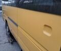 Желтый Мерседес Sprinter, объемом двигателя 2.1 л и пробегом 998 тыс. км за 5500 $, фото 1 на Automoto.ua