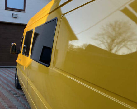 Жовтий Мерседес Sprinter, об'ємом двигуна 0 л та пробігом 600 тис. км за 11000 $, фото 6 на Automoto.ua
