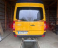 Желтый Мерседес Sprinter, объемом двигателя 2.14 л и пробегом 613 тыс. км за 28800 $, фото 3 на Automoto.ua