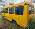 Желтый Мерседес Sprinter, объемом двигателя 0 л и пробегом 687 тыс. км за 3500 $, фото 2 на Automoto.ua