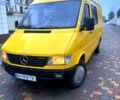 Желтый Мерседес Sprinter, объемом двигателя 2.9 л и пробегом 0 тыс. км за 5000 $, фото 1 на Automoto.ua