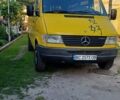 Желтый Мерседес Sprinter, объемом двигателя 2.3 л и пробегом 455 тыс. км за 6700 $, фото 13 на Automoto.ua