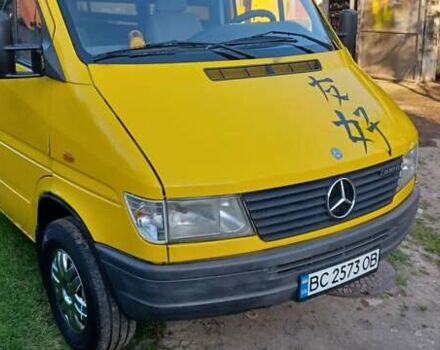 Желтый Мерседес Sprinter, объемом двигателя 2.3 л и пробегом 455 тыс. км за 6700 $, фото 36 на Automoto.ua