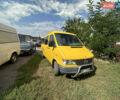 Желтый Мерседес Sprinter, объемом двигателя 2.87 л и пробегом 500 тыс. км за 3500 $, фото 1 на Automoto.ua