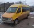 Желтый Мерседес Sprinter, объемом двигателя 2.9 л и пробегом 300 тыс. км за 5300 $, фото 34 на Automoto.ua