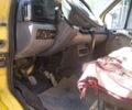Желтый Мерседес Sprinter, объемом двигателя 2.9 л и пробегом 300 тыс. км за 5300 $, фото 2 на Automoto.ua