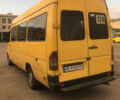 Желтый Мерседес Sprinter, объемом двигателя 2.9 л и пробегом 350 тыс. км за 5000 $, фото 2 на Automoto.ua