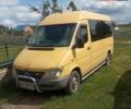 Жовтий Мерседес Sprinter, об'ємом двигуна 2.15 л та пробігом 802 тис. км за 6000 $, фото 1 на Automoto.ua