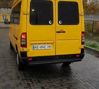 Мерседес Sprinter 1999 в Синельниковом на Automoto.ua Желтый Мерседес Sprinter, объемом двигателя 2.3 л и пробегом 488 тыс. км за 5500 $, фото 19 на Automoto.ua