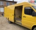 Желтый Мерседес Sprinter, объемом двигателя 2.9 л и пробегом 495 тыс. км за 7000 $, фото 11 на Automoto.ua