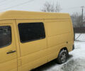 Желтый Мерседес Sprinter, объемом двигателя 2.15 л и пробегом 433 тыс. км за 7500 $, фото 32 на Automoto.ua