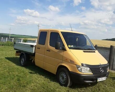 Жовтий Мерседес Sprinter, об'ємом двигуна 2.2 л та пробігом 338 тис. км за 11500 $, фото 1 на Automoto.ua