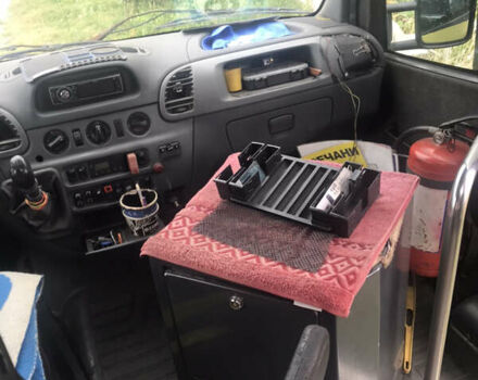 Жовтий Мерседес Sprinter, об'ємом двигуна 2.15 л та пробігом 5 тис. км за 6300 $, фото 5 на Automoto.ua