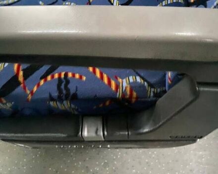 Желтый Мерседес Sprinter, объемом двигателя 2.2 л и пробегом 700 тыс. км за 10500 $, фото 6 на Automoto.ua