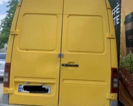 Желтый Мерседес Sprinter, объемом двигателя 0 л и пробегом 7 тыс. км за 6000 $, фото 2 на Automoto.ua
