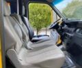 Желтый Мерседес Sprinter, объемом двигателя 2.2 л и пробегом 700 тыс. км за 10500 $, фото 1 на Automoto.ua