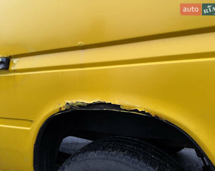 Жовтий Мерседес Sprinter, об'ємом двигуна 2.15 л та пробігом 800 тис. км за 6500 $, фото 9 на Automoto.ua