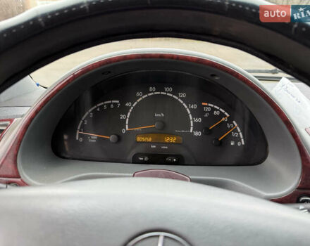 Жовтий Мерседес Sprinter, об'ємом двигуна 2.15 л та пробігом 800 тис. км за 6500 $, фото 30 на Automoto.ua