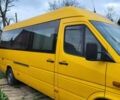 Желтый Мерседес Sprinter, объемом двигателя 2.15 л и пробегом 600 тыс. км за 10700 $, фото 3 на Automoto.ua