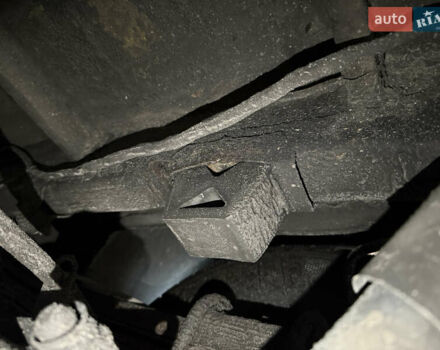 Жовтий Мерседес Sprinter, об'ємом двигуна 2.15 л та пробігом 800 тис. км за 6500 $, фото 34 на Automoto.ua