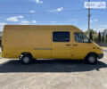 Желтый Мерседес Sprinter, объемом двигателя 2.15 л и пробегом 760 тыс. км за 7200 $, фото 3 на Automoto.ua