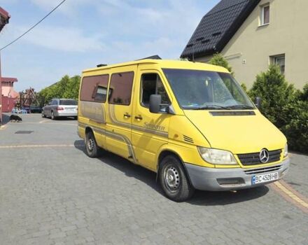 Жовтий Мерседес Sprinter, об'ємом двигуна 2.2 л та пробігом 559 тис. км за 6300 $, фото 12 на Automoto.ua