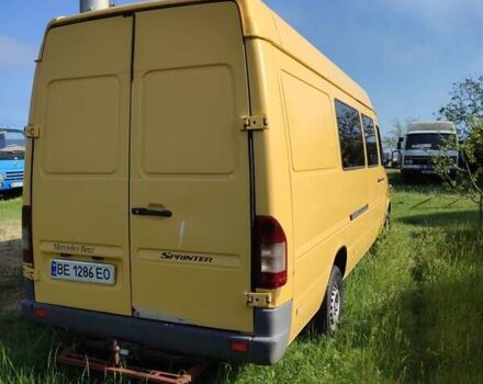 Желтый Мерседес Sprinter, объемом двигателя 2.1 л и пробегом 1 тыс. км за 8750 $, фото 3 на Automoto.ua