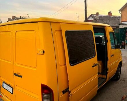 Желтый Мерседес Sprinter, объемом двигателя 2.1 л и пробегом 0 тыс. км за 6500 $, фото 1 на Automoto.ua