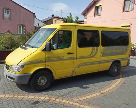 Жовтий Мерседес Sprinter, об'ємом двигуна 2.2 л та пробігом 559 тис. км за 6300 $, фото 4 на Automoto.ua
